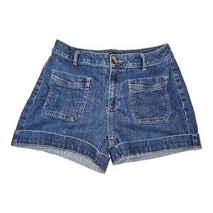 Simply Vera Vera Wang Shorts Size 10 – Cute Front Pockets